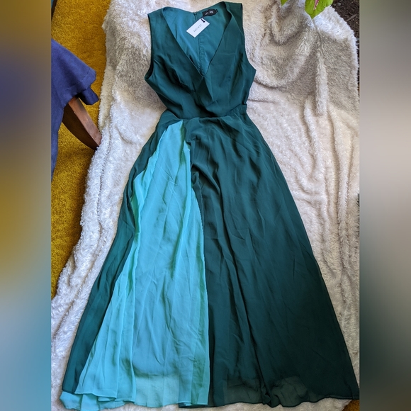 Liza Luxe NWT Maxi Dress sz L - Picture 2 of 8